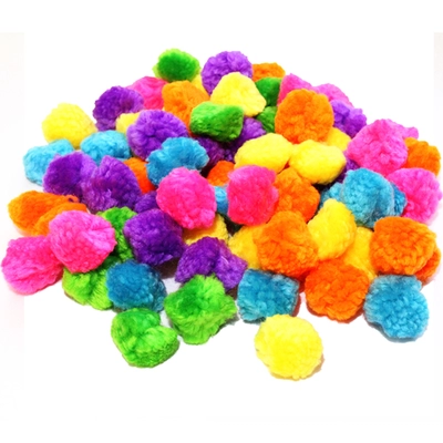 Pom Poms Assorted Woolly 25mm 100 Pack G2p100